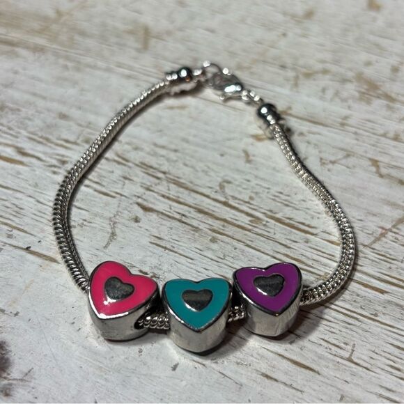 7” Silver Bracelet with Lobster Clasp & 3 Heart Charms - Picture 1 of 4